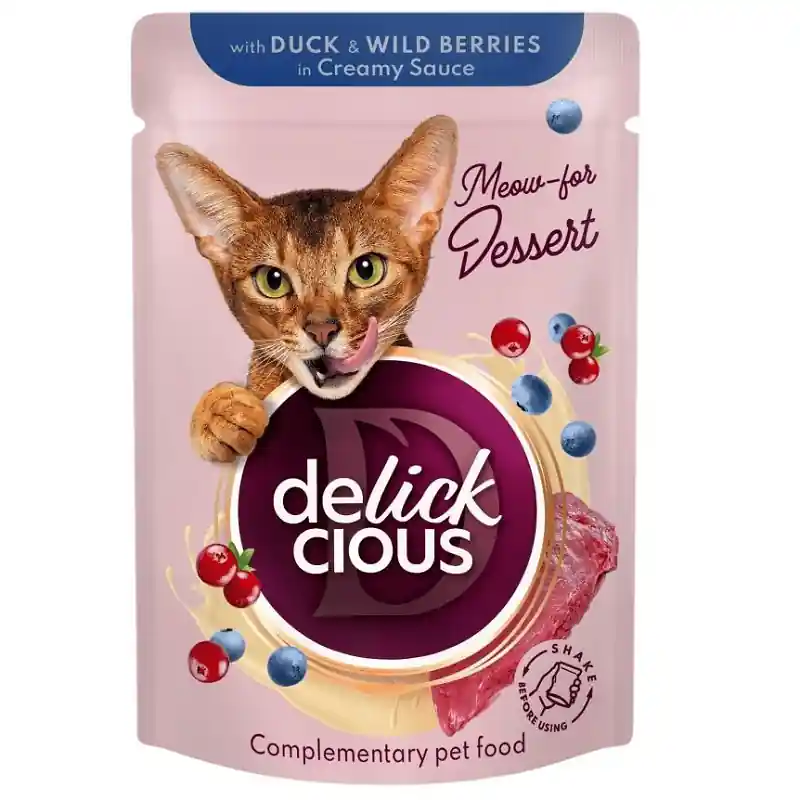 Livrare expres DELICKCIOUS Cat Bucăți de Rață și Fructe de Pădure în Sos 80 g Hrană Umedă Completa pentru Pisici Adulte