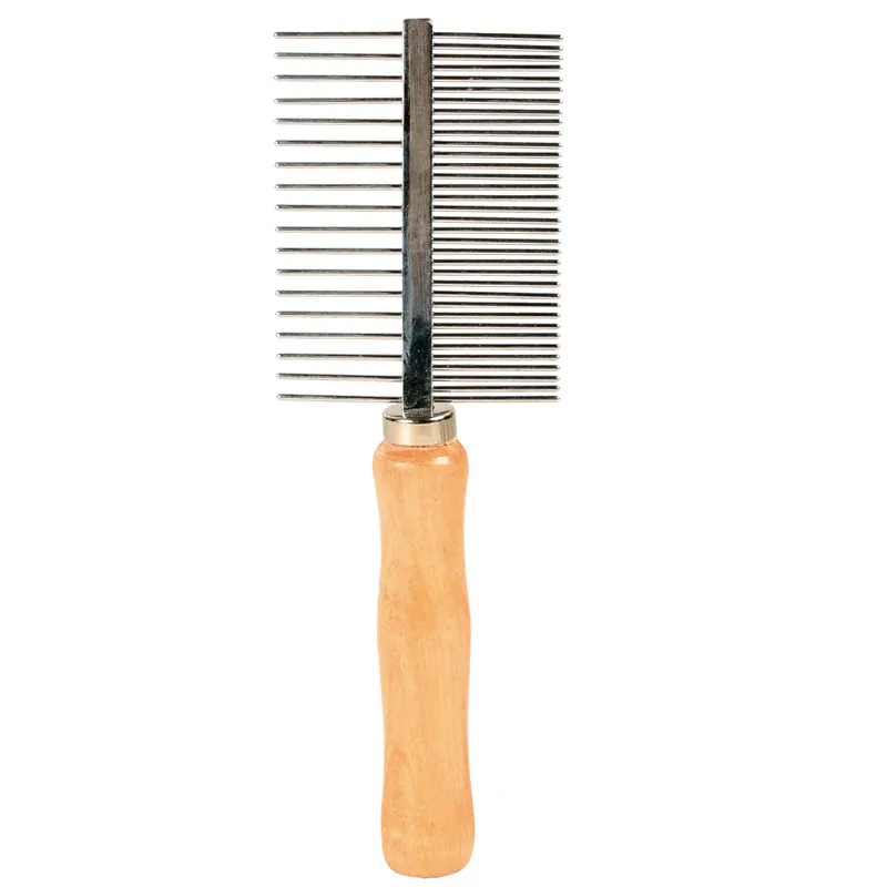 Comandă acum TRIXIE Piaptan Dublu Multifunctional, cu Maner din Lemn, Pentru Orice Tip de Blana Caini si Pisici 17cm