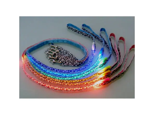 Lesa multicolora pentru caini Tize Flash Usb 1.5x120 cm Ieftin