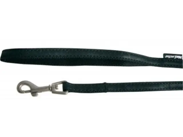 Lesa pentru caini Macleather Black 10mm-1.2m Ofertă limitată