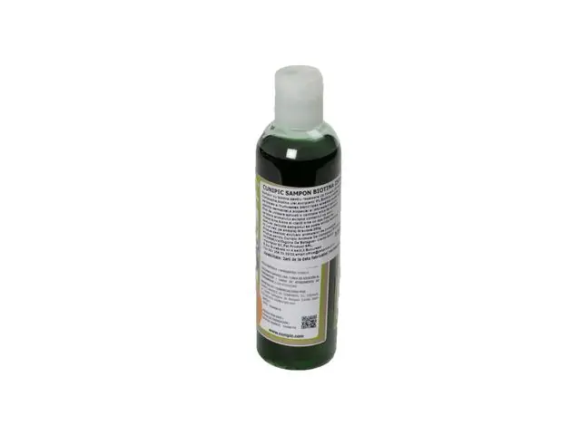 Doar azi Sampon pentru rozatoare Cunipic Biotina 250ml