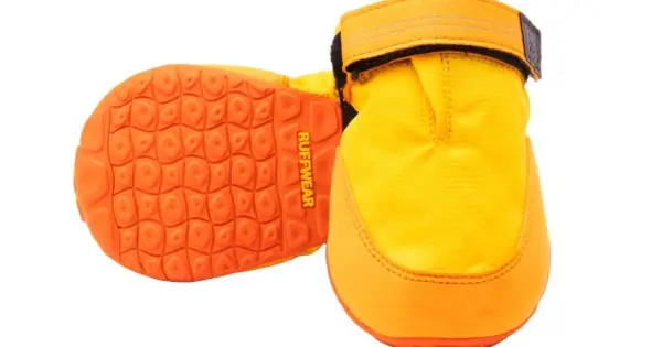 Popular Incaltaminte caini Summit Trex Ruffwear - 64mm - Sunrise Yellow