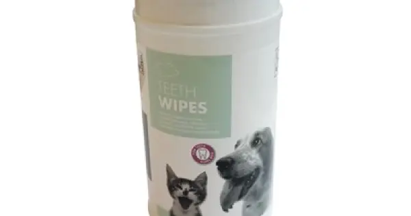 Servetele pentru igiena dintilor Teeth Wipes M-PETS, 18x20,5 cm, 40 buc Ofertă specială