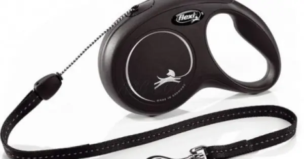 Discount Lesa retractabila, neagra, pentru caini cu greutate de pana la 8 kg, lungime 3 m