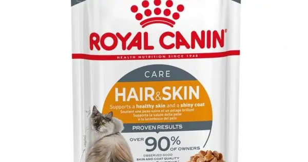 Promoție Royal Canin Hair & Skin, plic pentru pisici, 12 X 85 gr